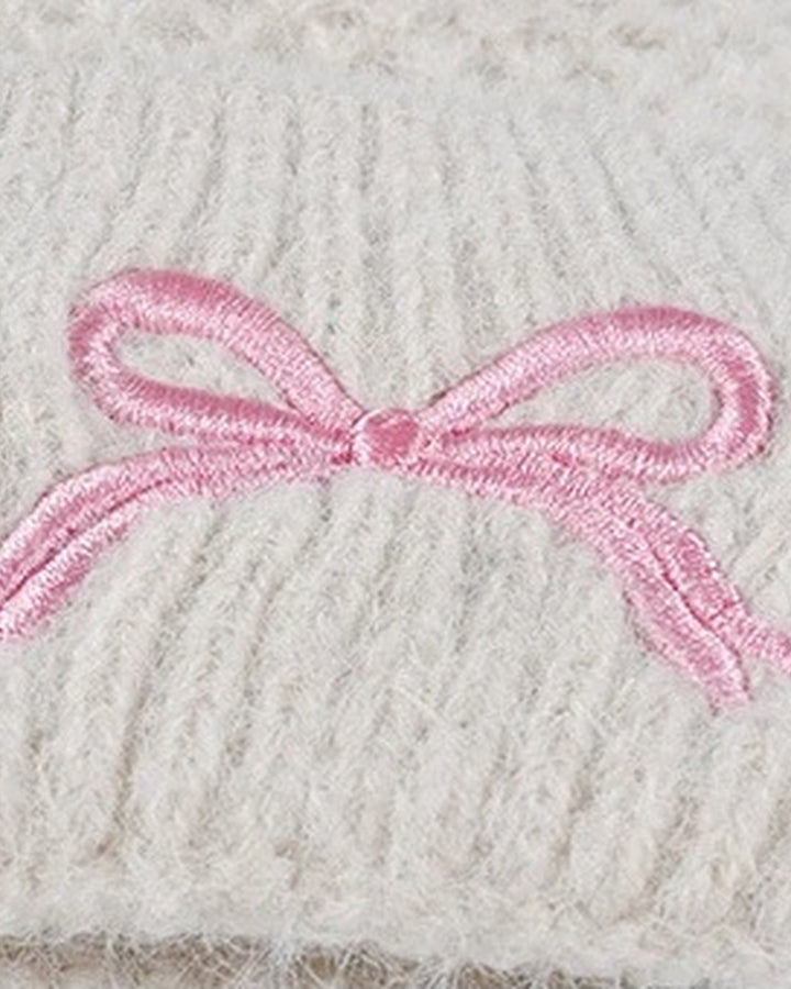Posy Faux Fur Pom Bow Beanie - close-up detail