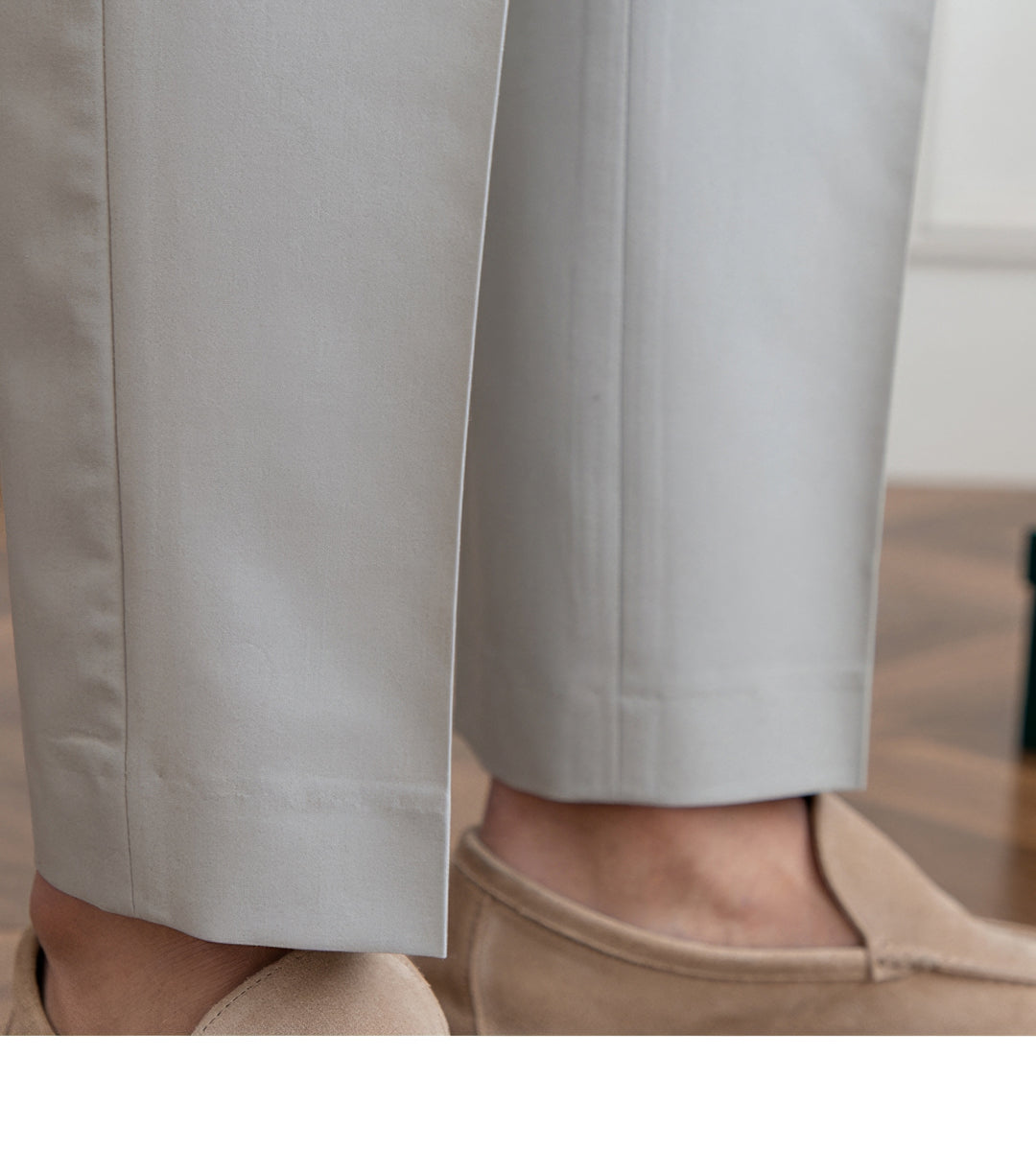 Roberto Pleated Wrinkle-Resistant Trousers