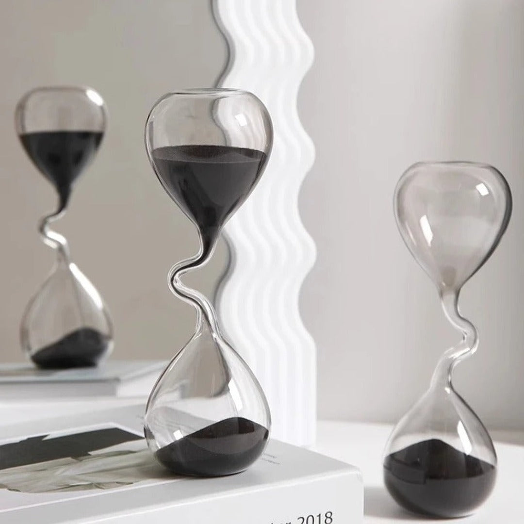 Twisted Time Hourglass — image 1