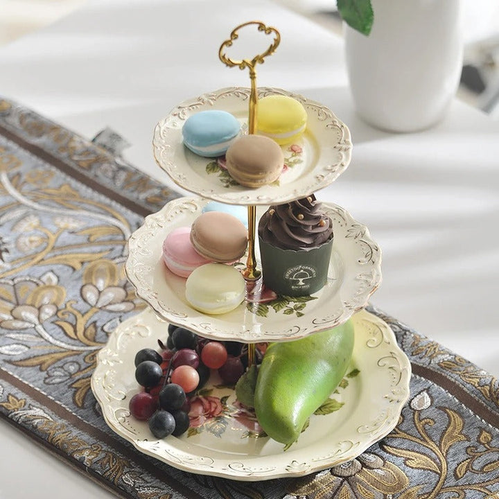 Caserta 3-Tier Porcelain Stand — image 5