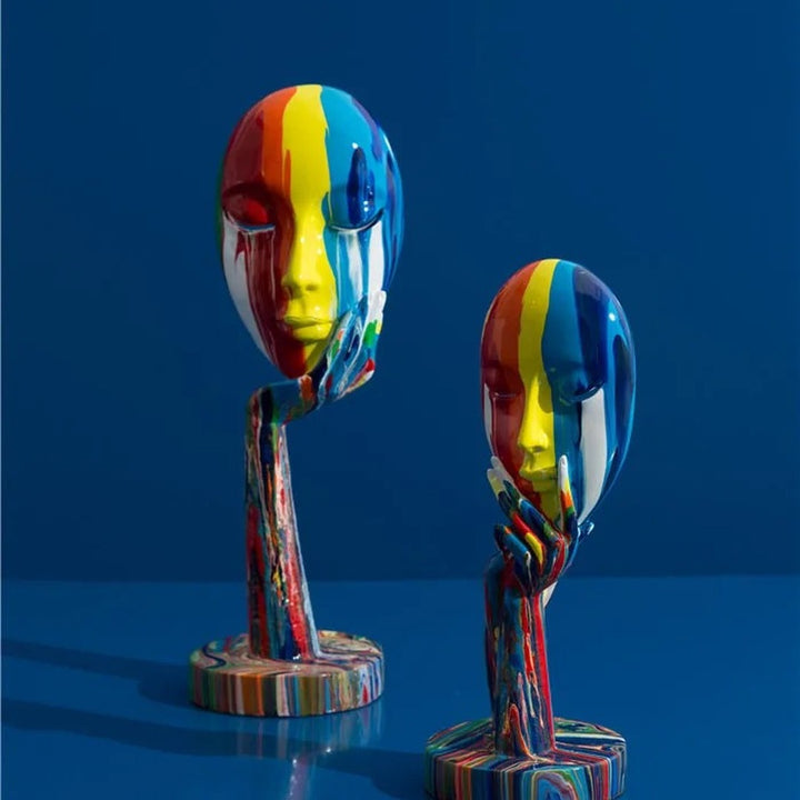 Novelty Face Off Sculputre — image 5