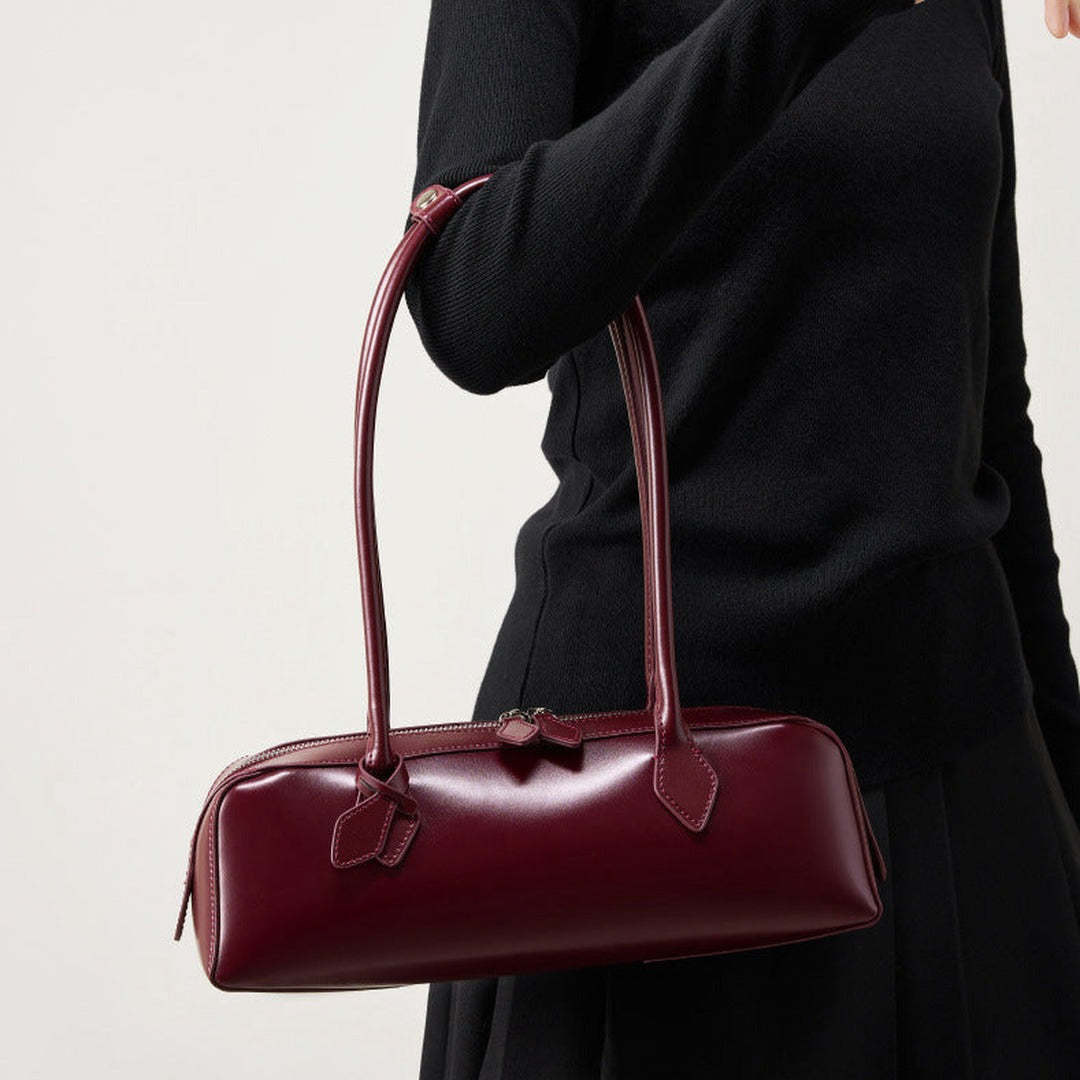 Éléanor French Baguette Leather Bag — image 7