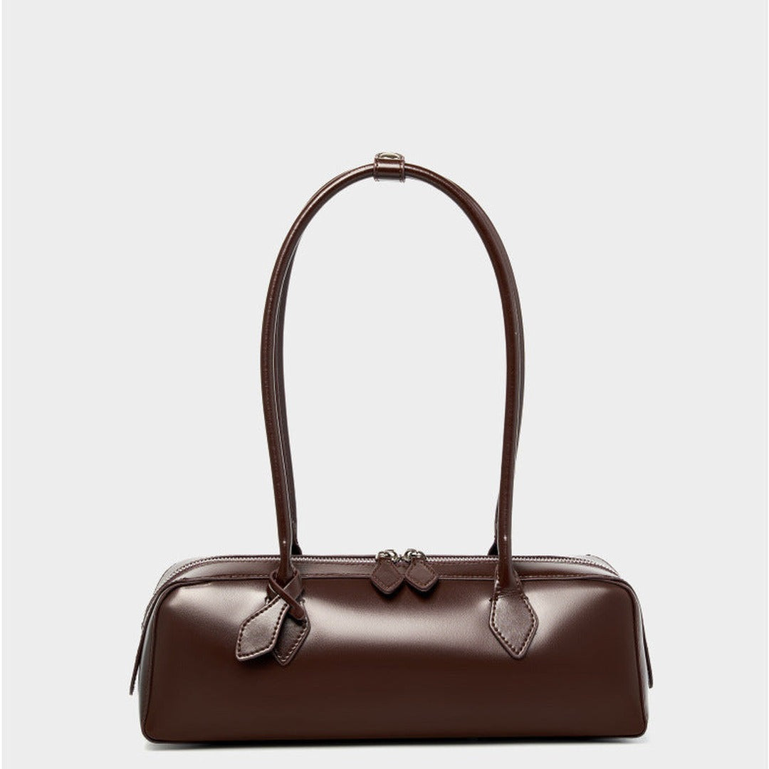 Éléanor French Baguette Leather Bag — image 17