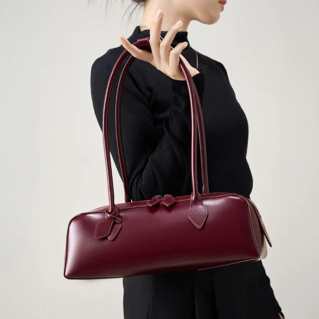 Éléanor French Baguette Leather Bag — image 20